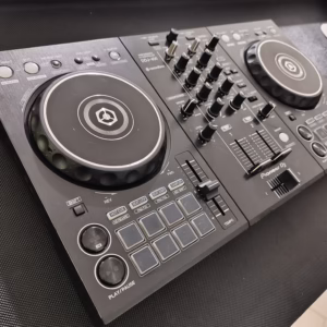 Controlador Pioneer DJ DDJ-400 + Estuche rígido (Usado)